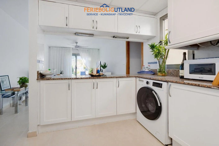 Image No.10-3 Bed Apartment for sale