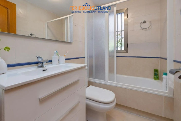 Image No.18-3 Bed Apartment for sale