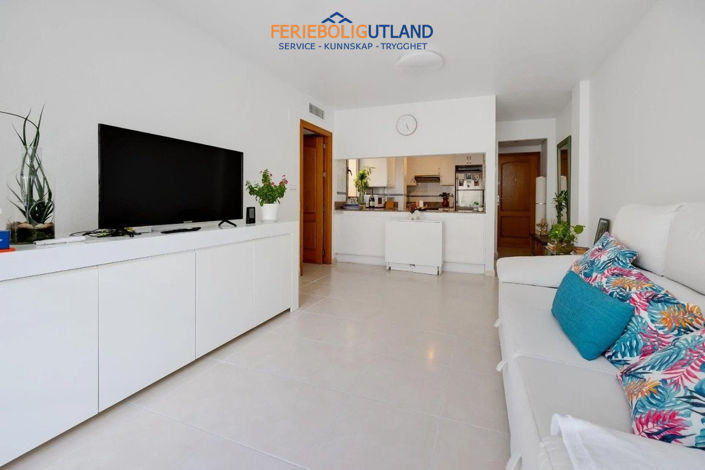 Image No.20-3 Bed Apartment for sale