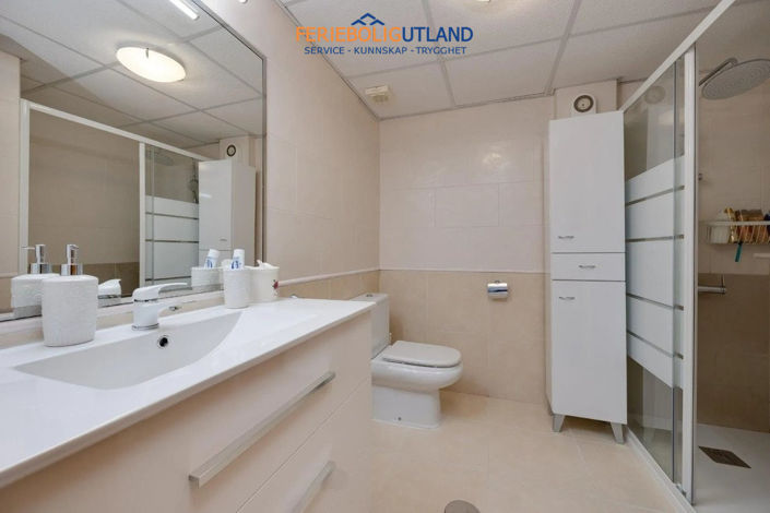 Image No.22-3 Bed Apartment for sale