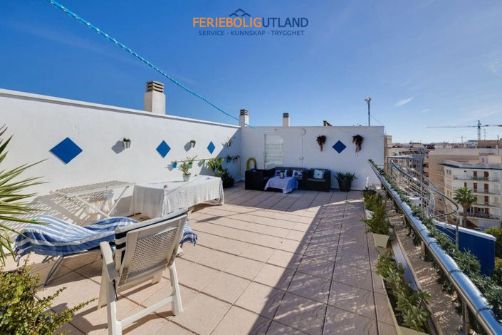 Image No.27-3 Bed Apartment for sale
