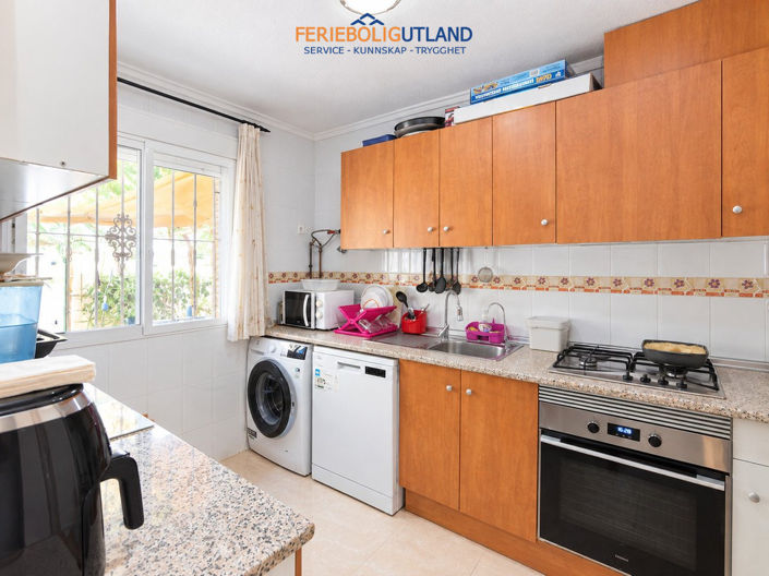 Image No.7-4 Bed Townhouse for sale