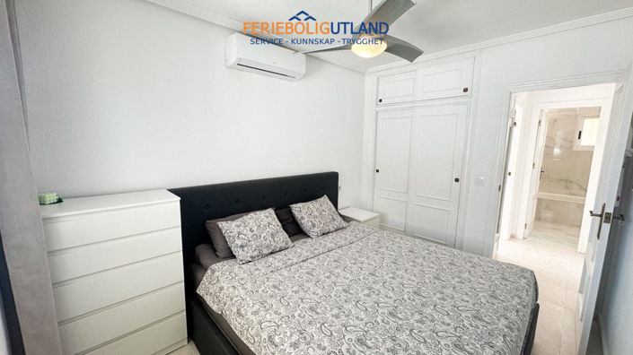 Image No.19-4 Bed Townhouse for sale