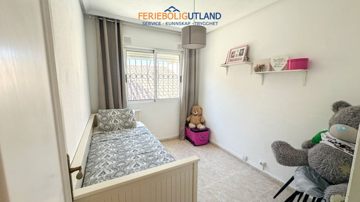 Image No.26-4 Bed Townhouse for sale