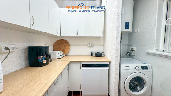 Image No.6-4 Bed Townhouse for sale