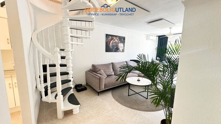 Image No.9-4 Bed Townhouse for sale