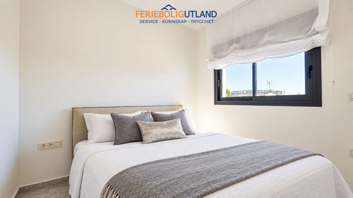 Image No.15-3 Bed Apartment for sale