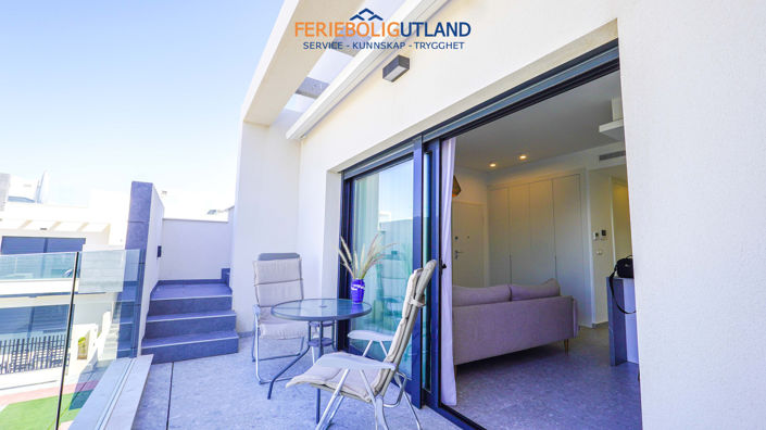 Image No.22-3 Bed Apartment for sale