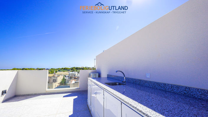 Image No.29-3 Bed Apartment for sale