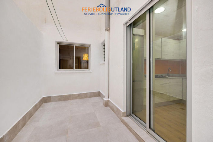 Image No.19-2 Bed Apartment for sale