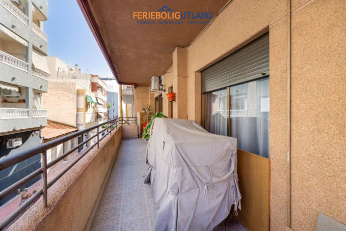 Image No.13-5 Bed Apartment for sale