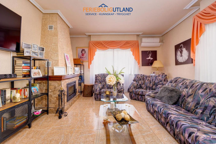 Image No.17-5 Bed Apartment for sale