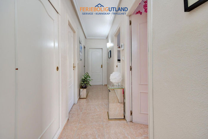 Image No.23-5 Bed Apartment for sale