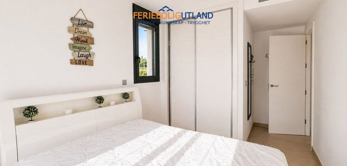 Image No.25-3 Bed Apartment for sale