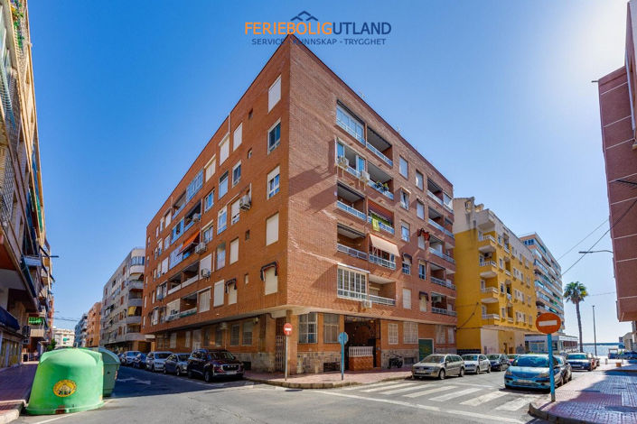 Image No.26-2 Bed Apartment for sale
