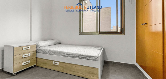 Image No.24-3 Bed Townhouse for sale