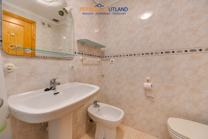 Image No.10-2 Bed Apartment for sale