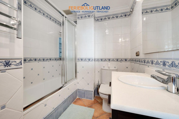 Image No.15-3 Bed Apartment for sale