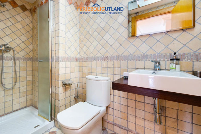 Image No.17-3 Bed Apartment for sale