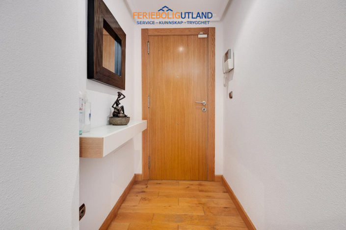 Image No.40-3 Bed Apartment for sale
