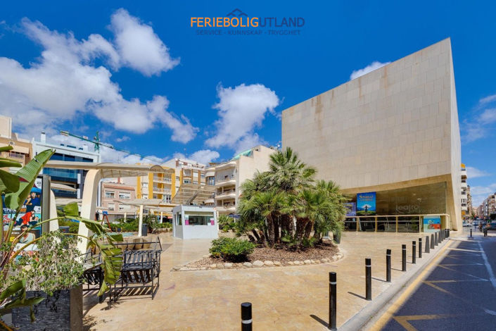 Image No.45-3 Bed Apartment for sale