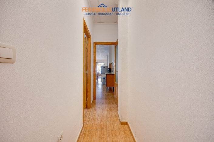 Image No.20-3 Bed Apartment for sale