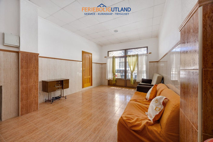 Image No.9-3 Bed Apartment for sale