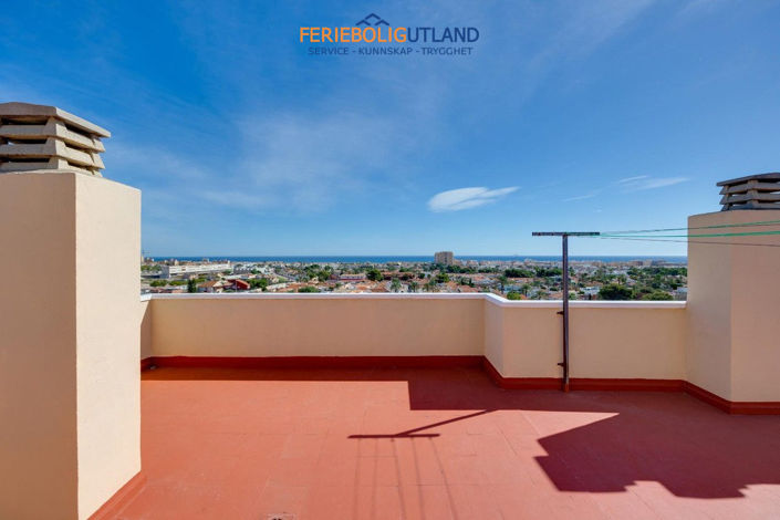 Image No.20-2 Bed Apartment for sale