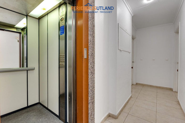 Image No.40-2 Bed Apartment for sale