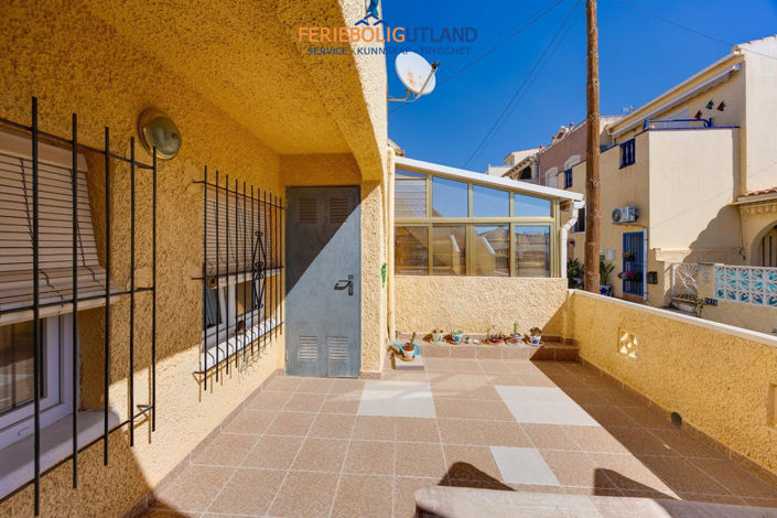 Image No.30-2 Bed Townhouse for sale