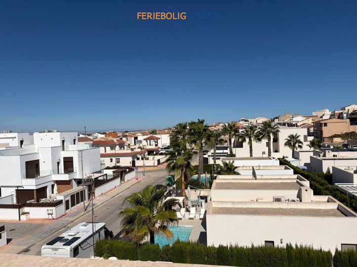 Image No.3-3 Bed Townhouse for sale