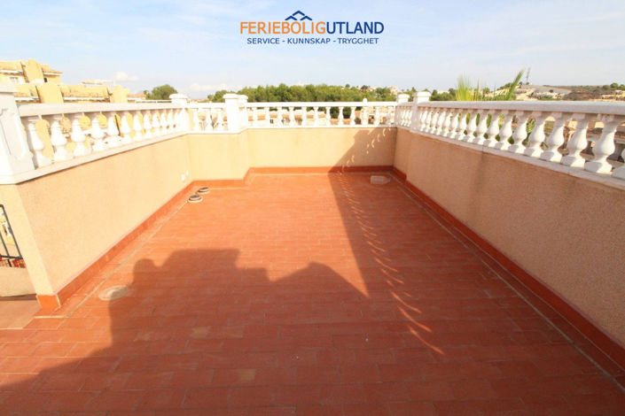 Image No.21-2 Bed Apartment for sale