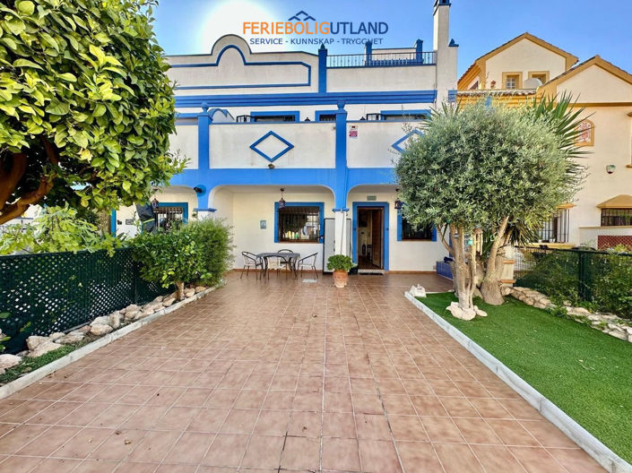 Image No.30-3 Bed Townhouse for sale