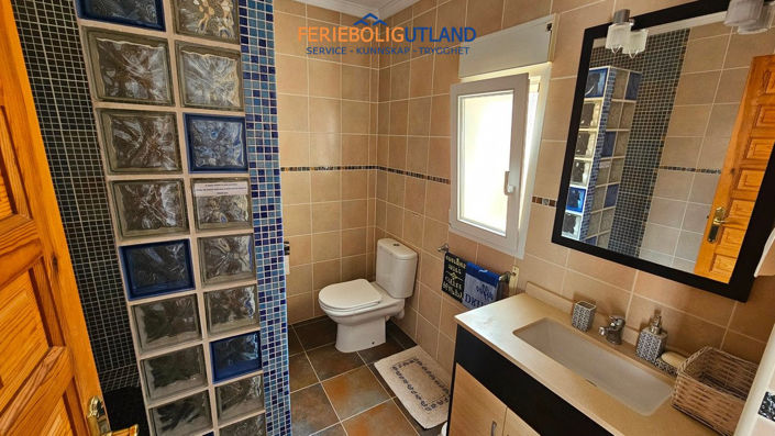 Image No.27-3 Bed Townhouse for sale