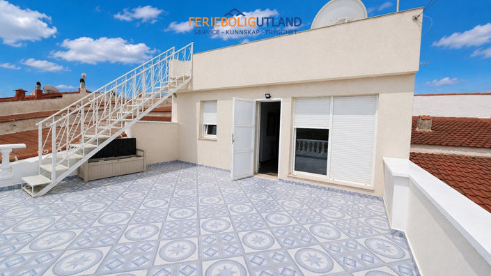 Image No.4-3 Bed Townhouse for sale