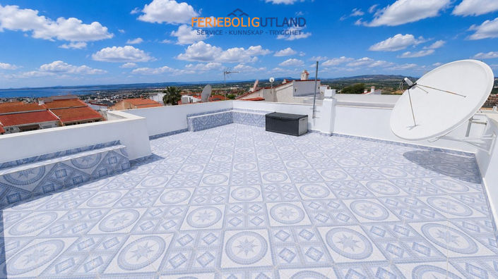 Image No.7-3 Bed Townhouse for sale