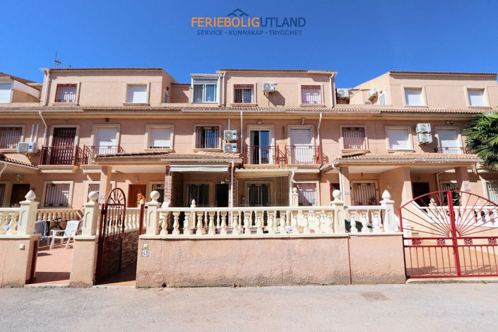 Image No.24-3 Bed Townhouse for sale