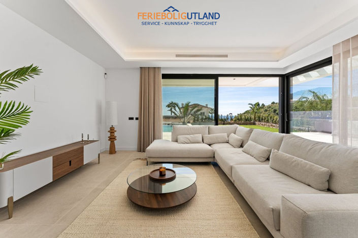 Image No.5-4 Bed Villa for sale