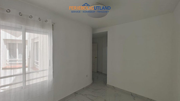 Image No.17-3 Bed Apartment for sale