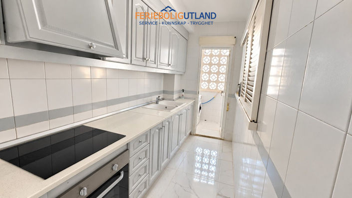 Image No.3-3 Bed Apartment for sale