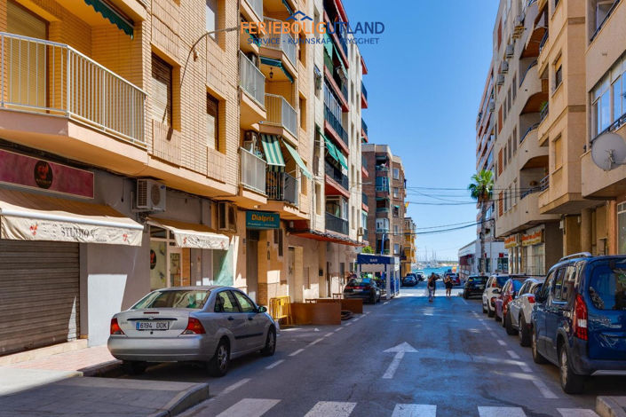 Image No.25-3 Bed Apartment for sale