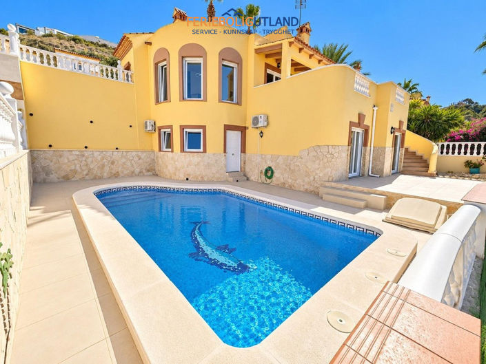 Image No.2-3 Bed Villa for sale