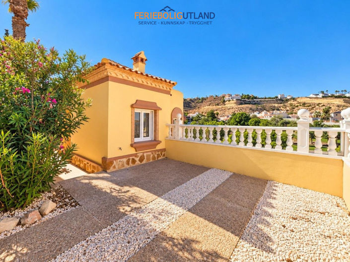 Image No.33-3 Bed Villa for sale