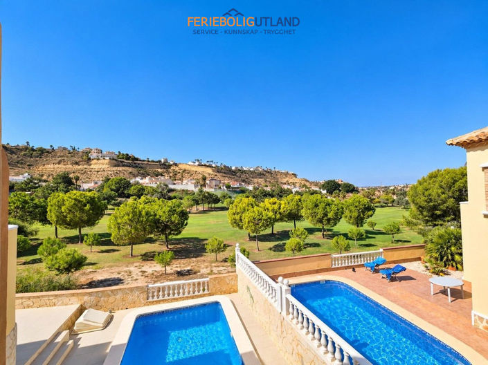 Image No.38-3 Bed Villa for sale