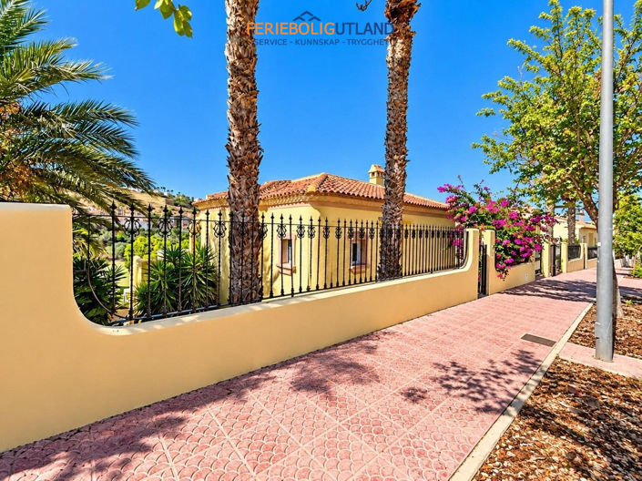 Image No.41-3 Bed Villa for sale