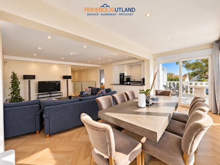 Image No.31-5 Bed Villa for sale