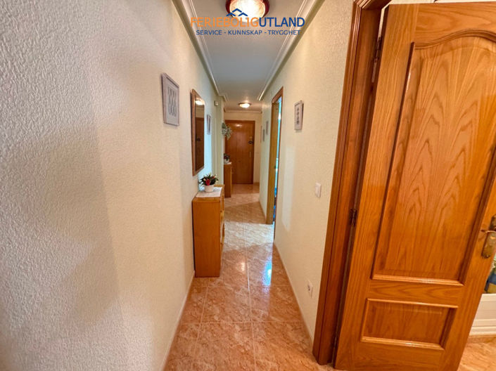 Image No.16-2 Bed Apartment for sale