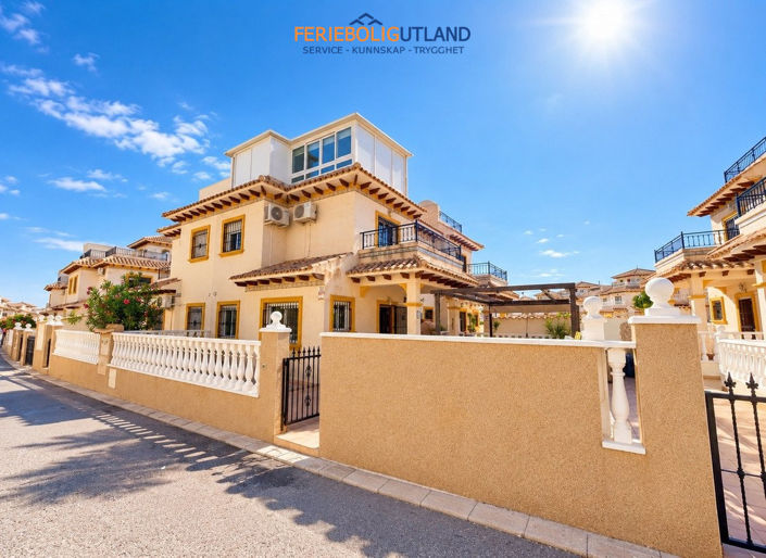Image No.4-3 Bed Townhouse for sale