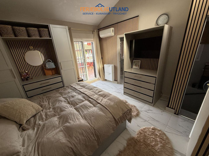 Image No.34-3 Bed Townhouse for sale