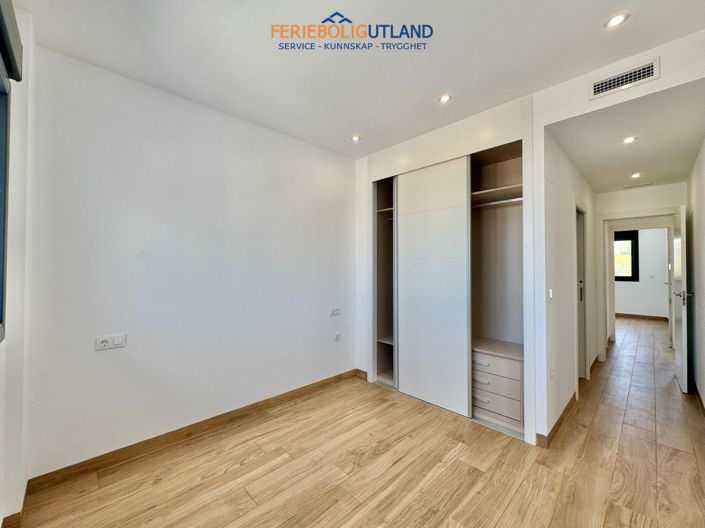 Image No.17-2 Bed Apartment for sale